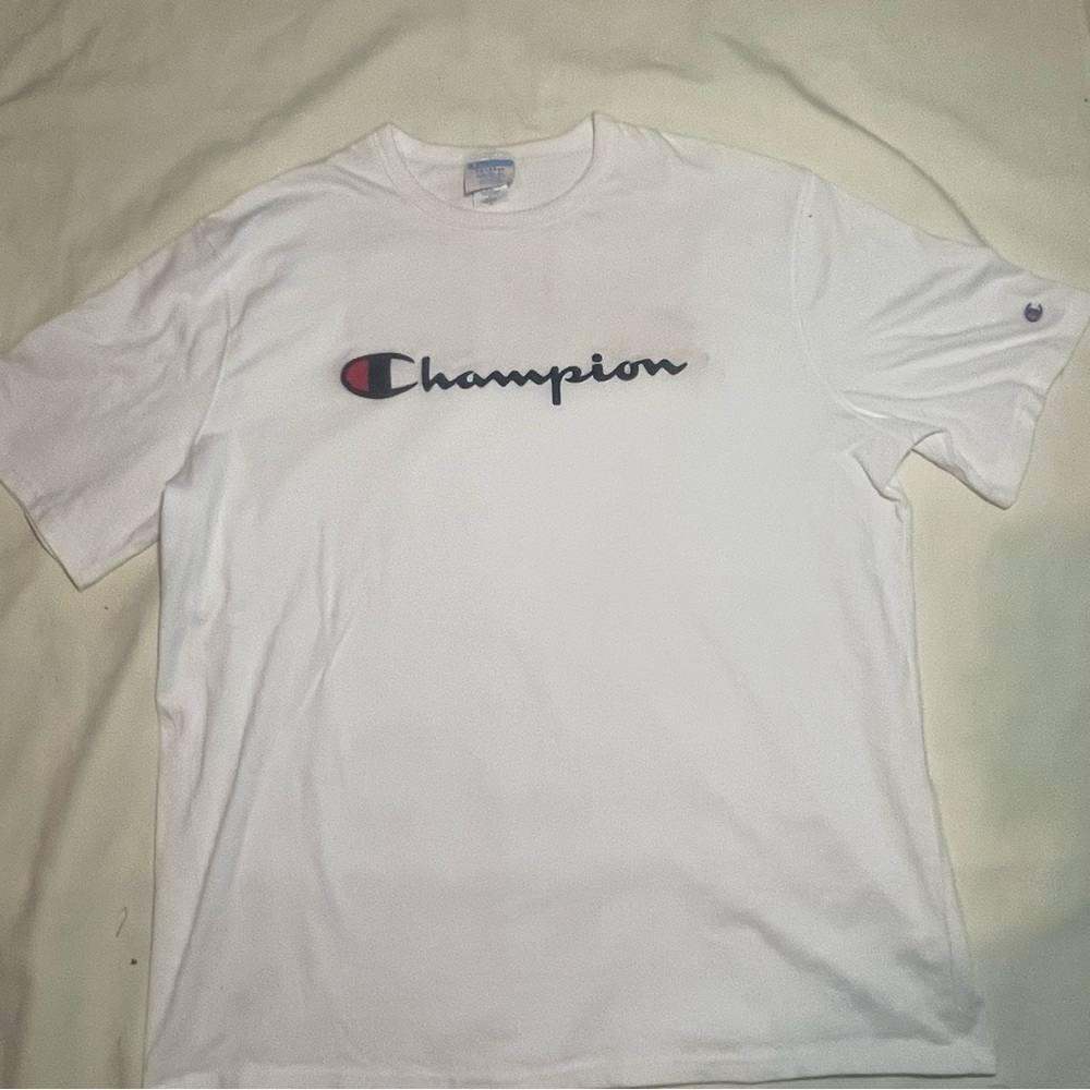 Champion Men’s Embroidered Logo T-shirt sz: XXL